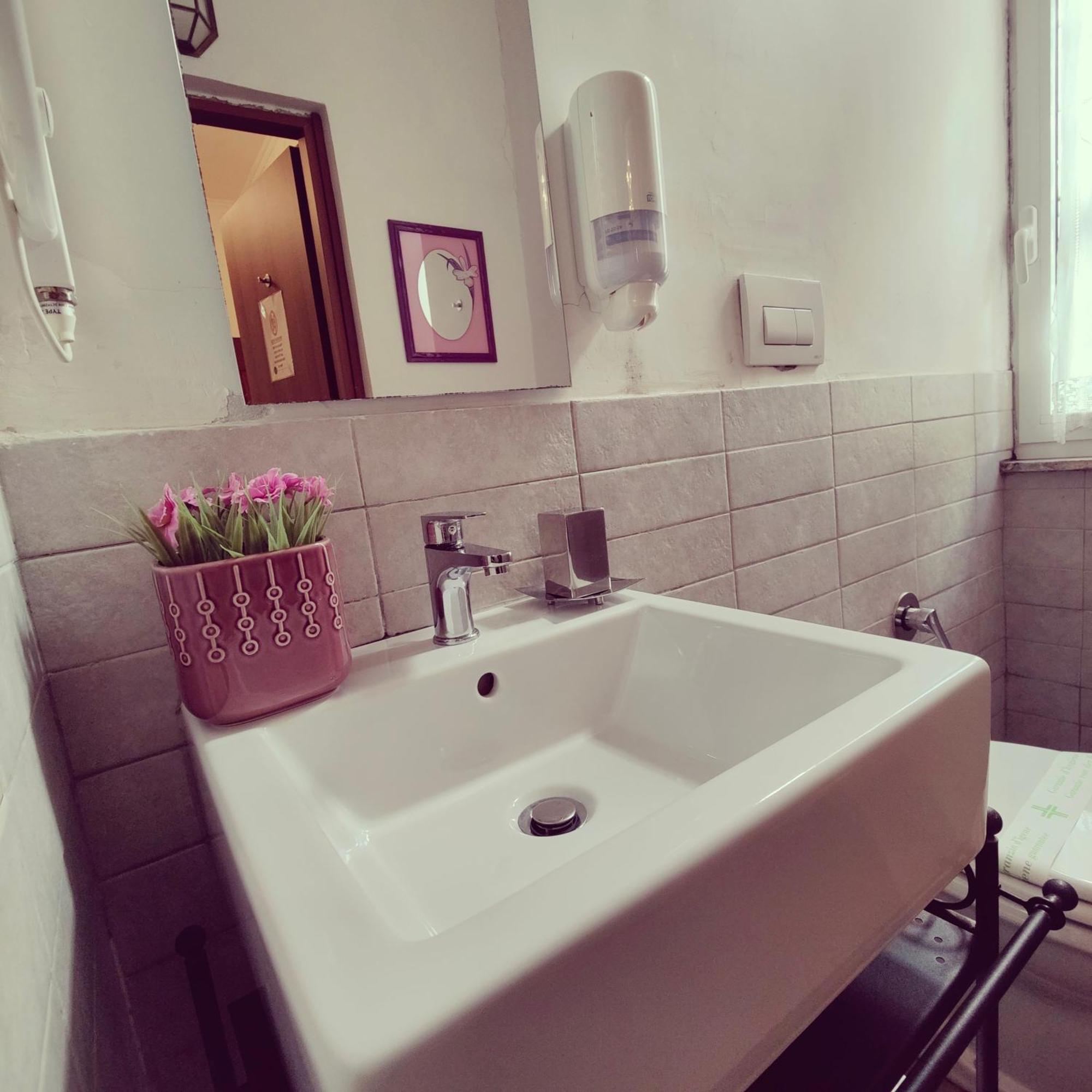 Rome Center Rooms Стая снимка